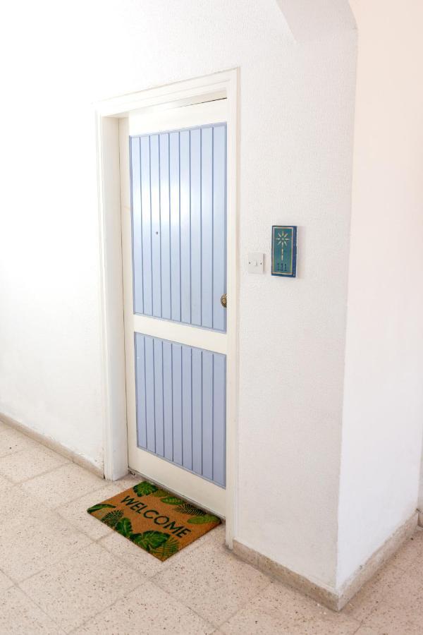 Always Welcome! Near Beach, Cml Swimming Pool Paphos Kültér fotó